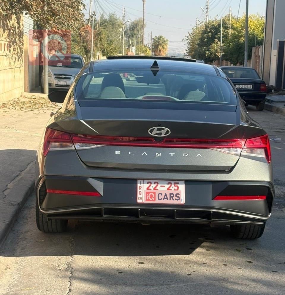 هیوندای ئەلەنترا